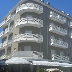 https://hotel-jesolo-sand.hotelslidodijesolo.com